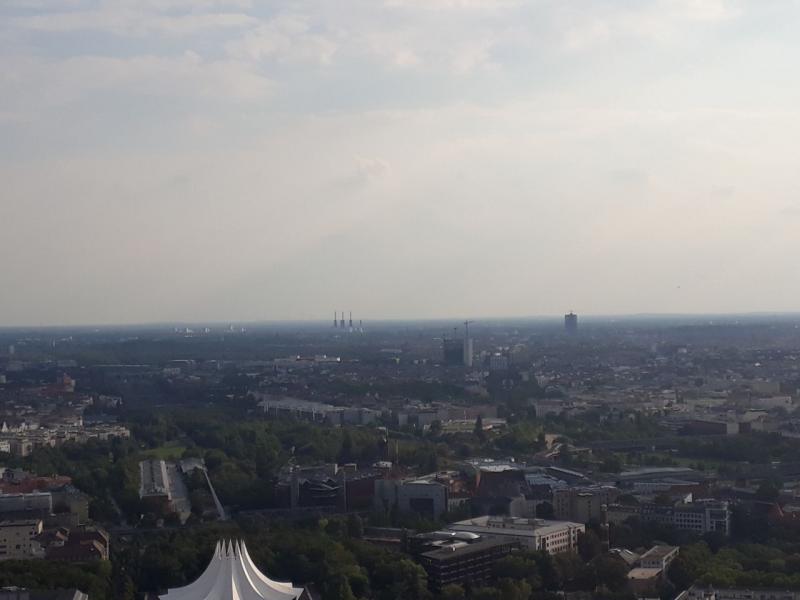 Bild zeigt Luftaufnahme von Südberlin aus WELT-Ballon Potsdamer Platz