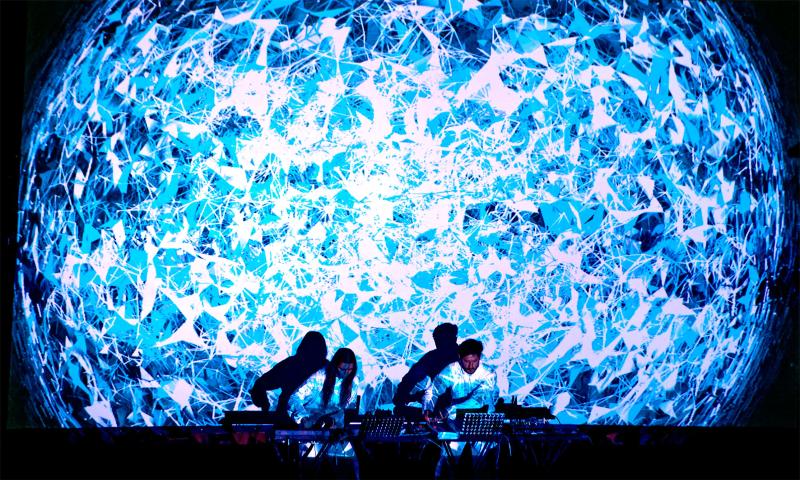 AUTOMARTIN3D live performance
