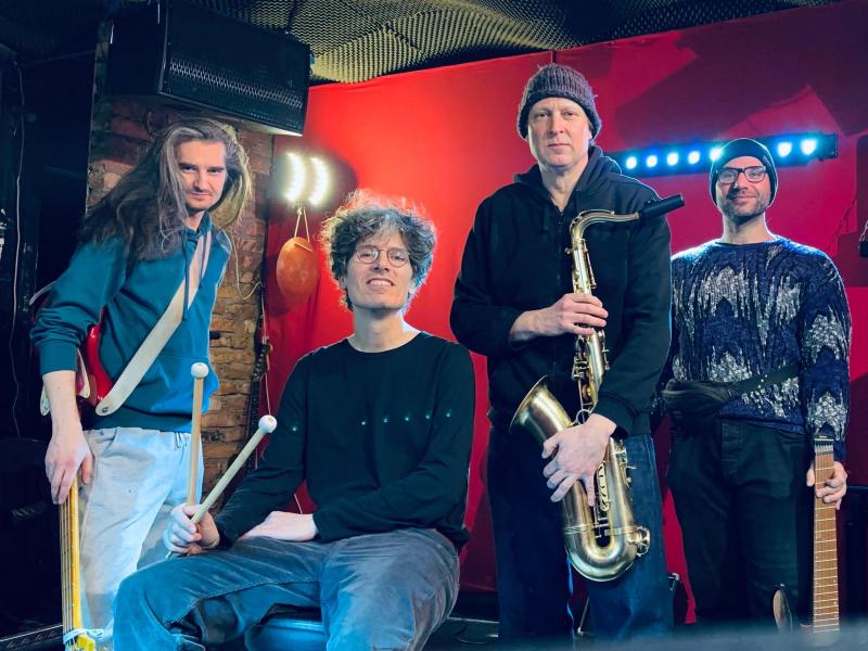 Splash Lemon - Jazz, Punk and Jokes
