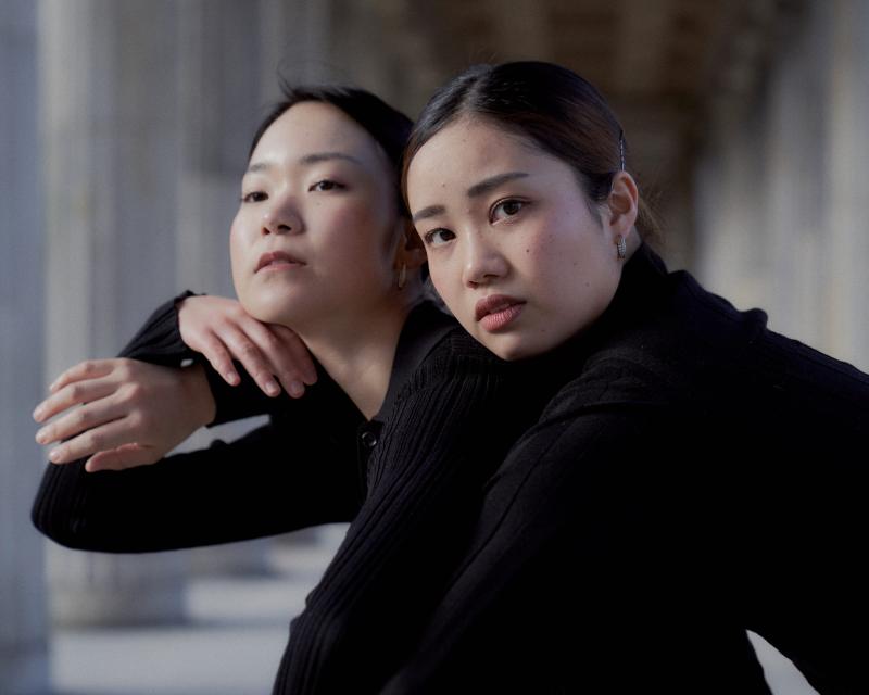 Contemporary dance performance by Ayano Tatekawa and Ain Tominaga.